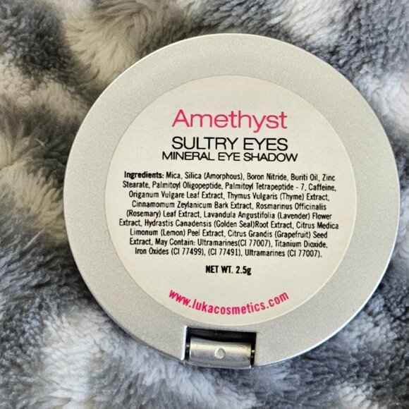 Luka Mineral Cosmetics Mineral Eye Shadow New - 4 Shades, you choose! - Picture 5 of 14